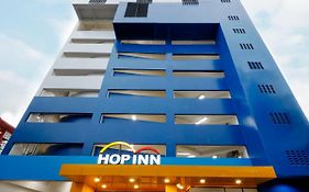 Hop Inn North Edsa 3*